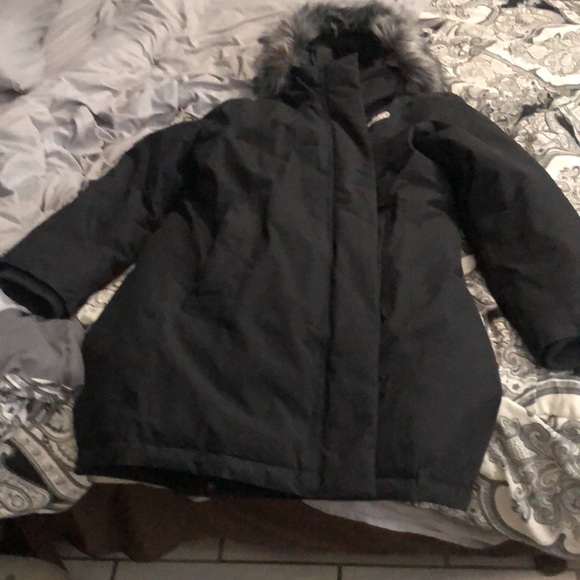 North face black coat - Picture 8 of 8